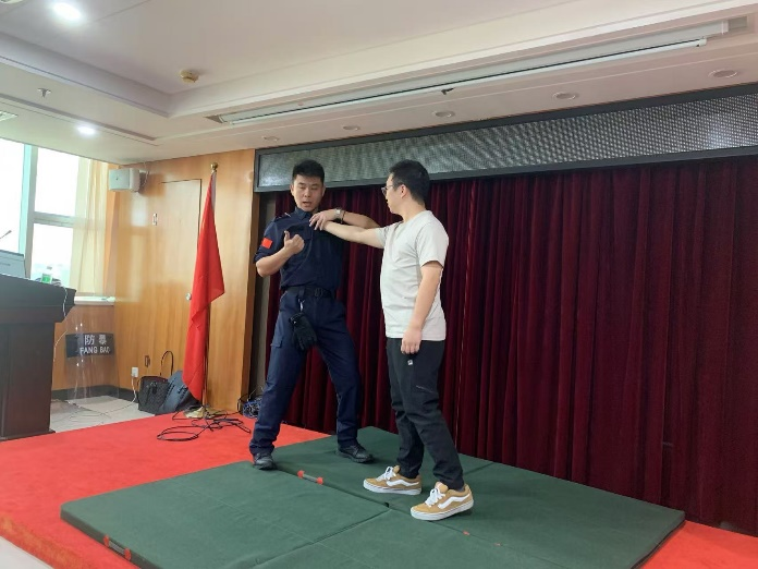 聚焦“小单位” 筑牢“大清静”——广州澳门永利皇宫官网入口治理集团举行应急处置惩罚能力提升专项培训_企业动态_澳门永利皇宫官网入口官网 - Powered by 广州广府通讯息科技有限公司